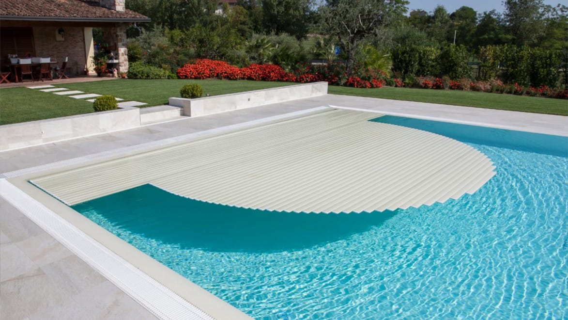 Copertura-piscina-tapparella-4 | Favaretti Group