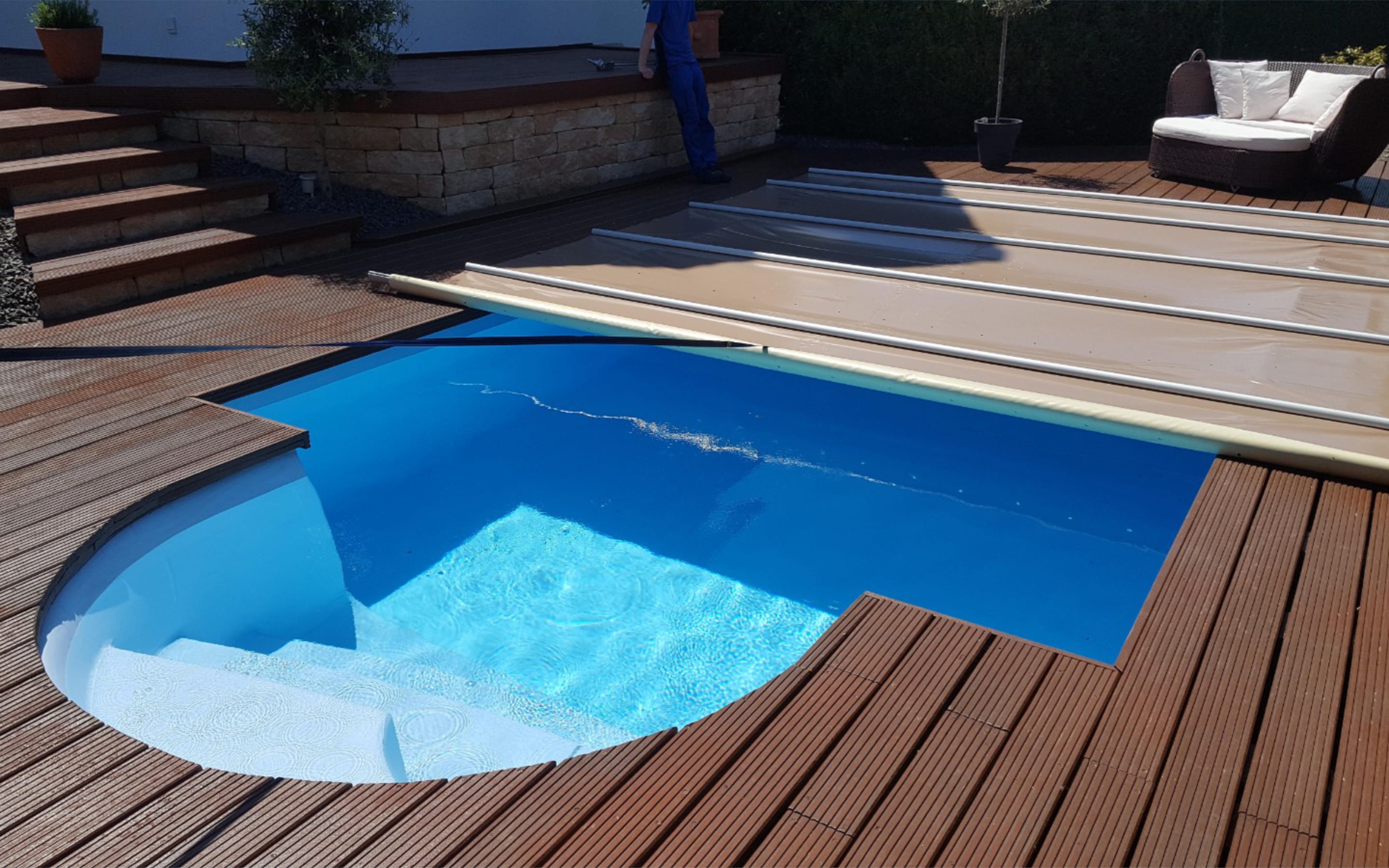 Copertura a barre per piscina